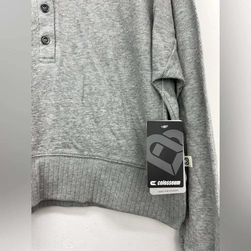Colosseum Sz Medium Women’s Gray Arkansas Razorbacks Thermal Henley Sweater NWT